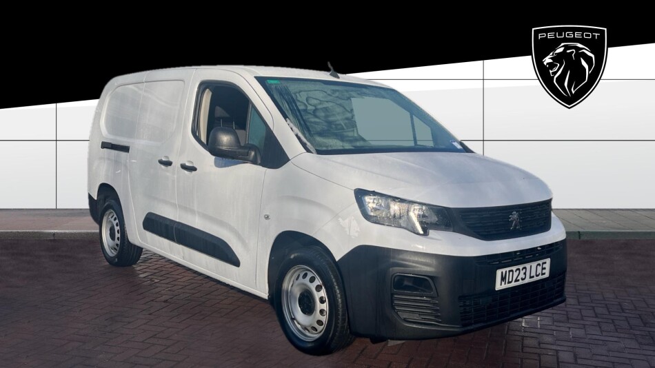 Peugeot Partner Long Diesel 950 1.5 BlueHDi 100 Professional Premium + Van